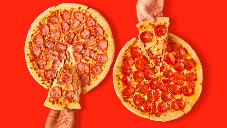 Domino’s traz de volta promoção de pizza em dobro até 27 de setembro
